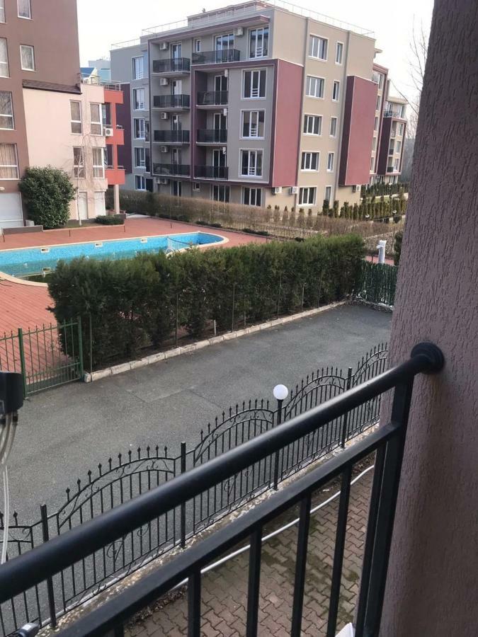 Cozy Apartment Saint Sofia サニービーチ エクステリア 写真
