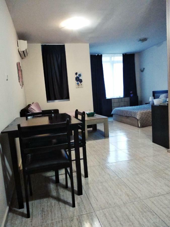 Cozy Apartment Saint Sofia サニービーチ エクステリア 写真